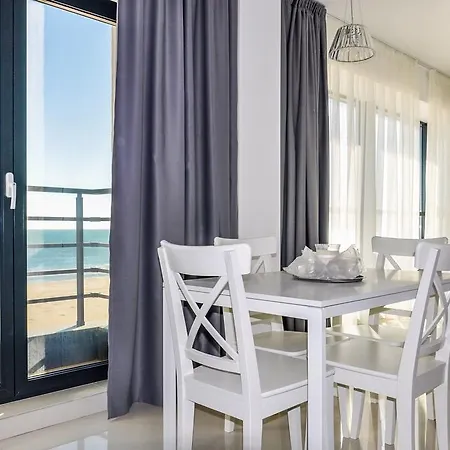Beach 3* Mamaia