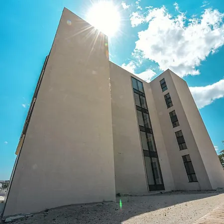 Beach Guest house 3*